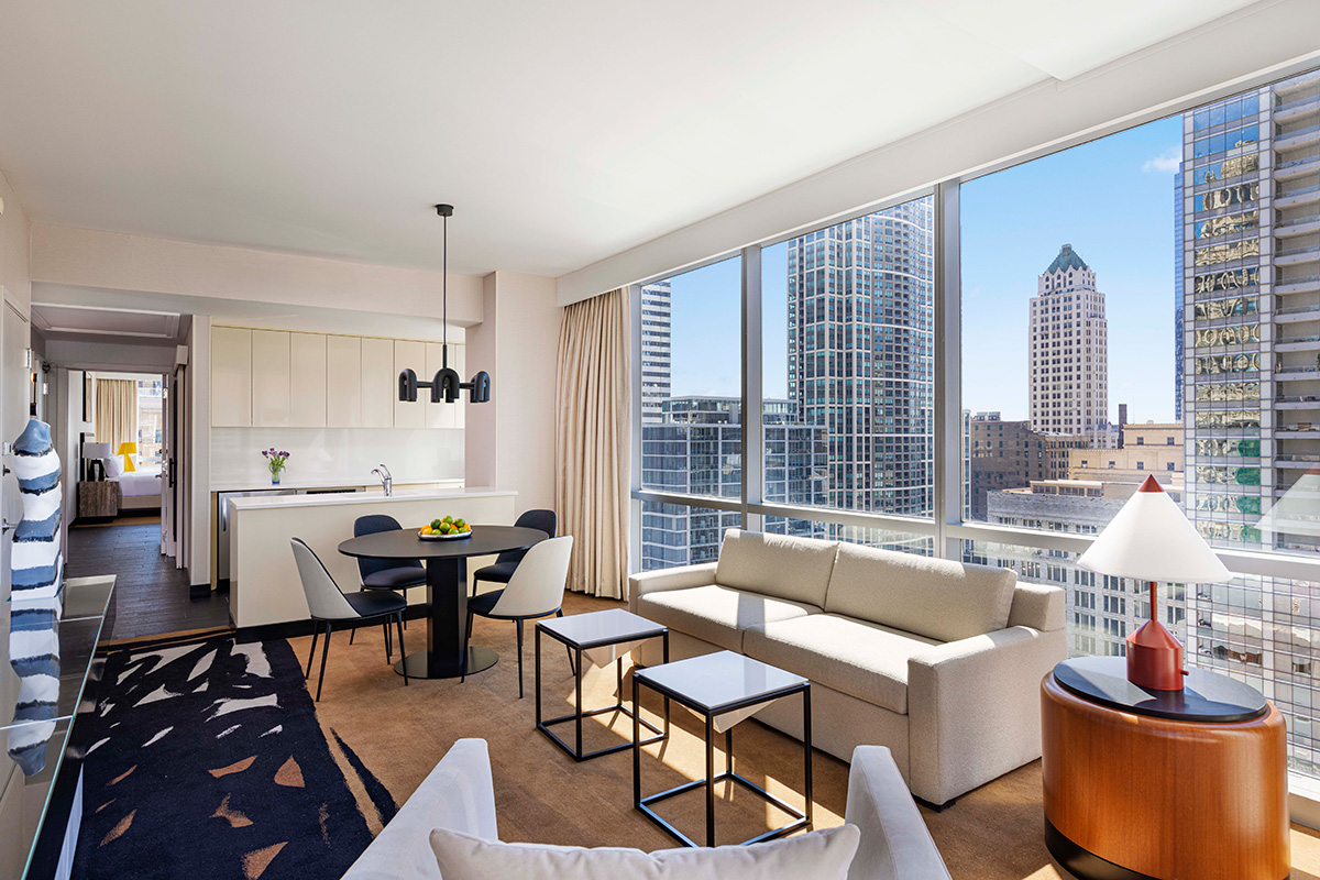 Paramount Suite Parlor | theWit Hotel - A Hilton Hotel